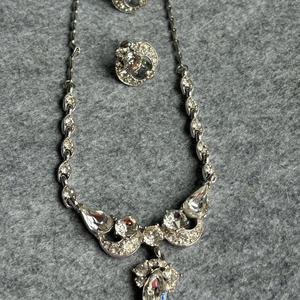 Timeless Silver Crystal Necklace Floral Design Signed set